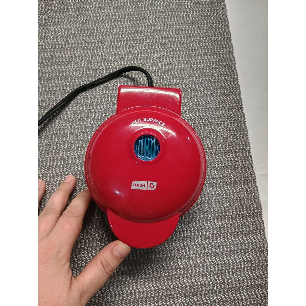Dash Red Heart Mini Waffle Maker In Working Condition